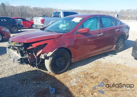 2015 Nissan Altima 2.5/2.5 S/2.5 Sl/2.5 Sv z USA, uszkodzony, nr VIN 1N4AL3AP3FN364472